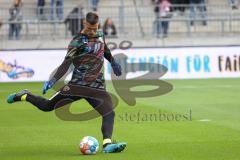 2.BL; FC St. Pauli - FC Ingolstadt 04, Torwart Fabijan Buntic (24, FCI)