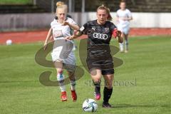 2. Frauen-Bundesliga - Saison 2021/2022 - FC Ingolstadt 04 - SV Henstedt-Ulzburg - Maier Ramona (#18 FCI) - Hilmer Franziska weiss Henstedt - Foto: Meyer Jürgen