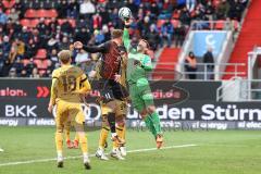 3. Liga; FC Ingolstadt 04 - SG Dynamo Dresden; Torchance Sebastian Grönning (11, FCI) Torwart Broll Kevin (35 DD) Herrmann Luca (19 DD)