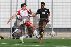 B-Junioren Bundesliga  - Saison 2023/24 - B-Junioren - FC Ingolstadt 04 - FC Bayern München - Ndukwu Dickson schwarz FCI - Schäder Luis weiss München - Foto: Meyer Jürgen