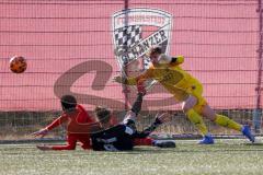 A - Junioren Bundesliga Süd/Südwest -  Saison 2021/2022 - FC Ingolstadt 04 - SC Freiburg - Bock Julian Torwart (#33 FCI) - Udogu David (#3 FCI) - Mühlethaler Tim #9 Freiburg - Foto: Meyer Jürgen