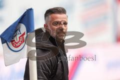3. Liga - Hansa Rostock - FC Ingolstadt 04 - Cheftrainer Tomas Oral (FCI) Rostock Fahne