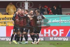 3. Liga; FC Ingolstadt 04 - SG Dynamo Dresden; Tor Jubel Treffer Jannik Mause (7, FCI) mit Benjamin Kanuric (8, FCI) Simon Lorenz (32, FCI) Pascal Testroet (37, FCI) David Kopacz (29, FCI)