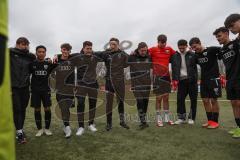 B-Junioren - Bayernliga -  Fc Ingolstadt 04 - TSG 1860 Rosenheim - Kevin Ulrich Trainer FCI - spricht nach dem Spiel zu der Mannschaft -  Foto: Meyer Jürgen