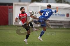 Kreisliga - Saison 2026/27- Türkisch SV Ingolstadt - SV Hundszell - Hakan Düzkün rot Türkisch  - Tim Liesegang blau Hundszell - Foto: Meyer Jürgen