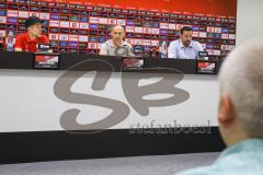 2. Fußball-Liga - Pressekonferenz - Vorstellung Cheftrainer Roberto Pätzold und Manager Profifußball Malte Metzelder - Saison 2021/2022 - FC Ingolstadt 04 - Cheftrainer FCI Roberto Pätzold - Geschäftsführer FCI Manuel Sternisa - Manager Profifußball FCI M