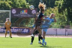 *** 2. Bundesliga Frauen - Saison 2025/26 - FC Ingolstadt 04 Frauen - Victoria Berlin - Leonie Haberäcker (Nr.27 - FC Ingolstadt Frauen I) - Abu Sarah blau Berlin - Foto: Meyer Jürgen