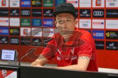 2. Fußball-Liga - Pressekonferenz - Vorstellung Cheftrainer Roberto Pätzold und Manager Profifußball Malte Metzelder - Saison 2021/2022 - FC Ingolstadt 04 - Cheftrainer FCI Roberto Pätzold - Foto: Meyer Jürgen