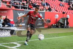 3.Liga - Saison 2022/2023 - FC Ingolstadt 04 -  MSV Duisburg - Marcel Costly (Nr.22 - FCI) -gibt den Eckstoss zum 2:0 Führungstreffer - jubel -  Foto: Meyer Jürgen