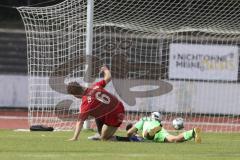 Kreisklasse- Saison 2023/2024 - MTV Ingolstadt - TSV Pförring - Der 1:2 Führungstreffer durch Elias Heiß rot Pförring - jubel - Ivan Covic Torwart MTV - Foto: Meyer Jürgen