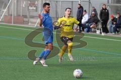 2024_2_17 - Saison 2023/24 - AUDI-Schanzer Amateur Cup - SV Hundszell - FC Hitzhofen/Oberzell  - Halbfinale 1 - Linus Appel blau Hundszell - Christian Redl gelb Hitzhofen - Foto: Meyer Jürgen