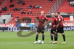 3. Liga; FC Ingolstadt 04 - 
VfB Oldenburg; Freistoß Tobias Bech (11, FCI) Thomas Rausch (45, FCI) Patrick Schmidt (9, FCI)