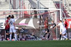 3. Liga; FC Ingolstadt 04 - Viktoria Köln; Gegentor 1:2, Handle Simon (7 Köln) Torwart Marius Funk (1, FCI) Rico Preißinger (6, FCI) Calvin Brackelmann (17, FCI) Marcel Costly (22, FCI) David Kopacz (29, FCI) Philipp David (10 Köln)