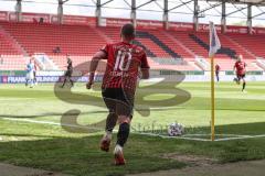 3. Liga - FC Ingolstadt 04 - TSV 1860 München - Ecke Marc Stendera (10, FCI)