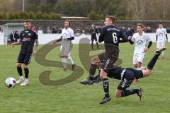 Kreisklasse - Saison 2021/22 -  SV Zuchering - TSV Lichtenau - Boris Manko schwarz Lichtenau mit einem Flugkopfball - Lorenz Schweiger schwarz #6 Lichtenau - Foto: Meyer Jürgen