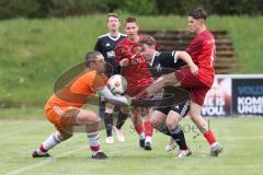 Kreisklasse - Saison 2023/24 - SV Zuchering - TSV Baar/Ebenhausen -  Der 1:0 Führungstreffer durch Leander Friedl rot Zuchering - jubel - Matthias Habermeyer schwarz Ebenhausen - Dominik Weidner Torwart Ebenhausen - Foto: Meyer Jürgen