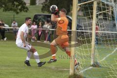 Kreisklasse - Saison 2023/2024 - TSV Großmehring - SV Buxheim - Maximlian Förstl Torwart Großmehring  Großmehring - Alex Libeg weiß Buxheim - Foto: Meyer Jürgen