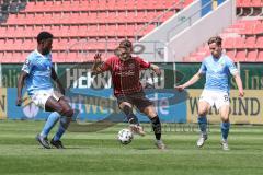 3. Liga - FC Ingolstadt 04 - TSV 1860 München - Dennis Eckert Ayensa (7, FCI) Erik Tallig (8, 1860)