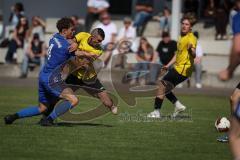 A-Klasse -  Saison 2026/27 - TSV Pförring - FC Wackerstein/Dünzing - Elias Heiß blau Pförring - Vasile Suliciu gelb Wackerstein/Dünzing - Foto: Meyer Jürgen