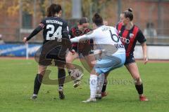 *** 2. Bundesliga Frauen - Saison 2025/26 - FC Ingolstadt 04 Frauen - VFL Bochum - Katharina Reikersdorfer (Nr.20 - FC Ingolstadt Frauen I) mitte - Angrick Janine blau Bochum - XXXXX - Foto: Meyer Jürgen