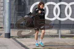 3.Liga - Saison 2022/2023 - FC Ingolstadt 04 -  - Cheftrainer Michael Köllner (FCI) beim ersten Training - Tim Civeja (Nr.8 - FCI)- Foto: Meyer Jürgen