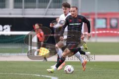 3. Liga - Testspiel - Saison 2025/26 - FC Ingolstadt 04 - SSV 1846 Ulm - Mattis Hoppe (Nr.2 - FCI) schiesst den 1:0 Führungstreffer - jubel - - Sadin Crnovsanin (Nr.24 - SSV Ulm) - Foto: Meyer Jürgen