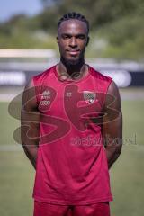 3. Liga; FC Ingolstadt 04 - Trainingsauftakt, erstes Training nach der Sommerpause; Neuzugang Donald Nduka (27, FCI)