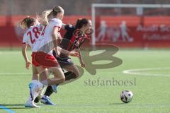 2. Bundesliga Frauen - Saison 2024/25 - FC Ingolstadt 04 Frauen - SC Freiburg II - Stefanie Reischmann (Nr.24 - FCI Frauen) - Scholle Mia weiss #28 Freiburg - Maas Mia - Lea #4 Freiburg - Foto: Meyer Jürgen