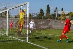 Bayernliga Süd - Saison 2021/2022 - FC Ingolstadt 04 II - TSV 1865 Dachau - Zech Ludwig (#40 FCI) - Foto: Meyer Jürgen