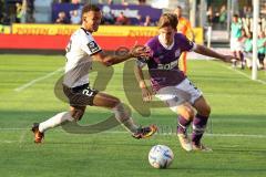 3.Liga - Saison 2022/2023 - VFL Osnabrück - FC Ingolstadt 04 - Marcel Costly (Nr.22 - FCI) - Florian Kleinhansl (Nr.3 - VFL Osnabrück) - Foto: Meyer Jürgen