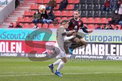 2.BL; FC Ingolstadt 04 - FC ST. Pauli; Zweikampf Kampf um den Ball Valmir Sulejmani (33, FCI) Beifus Marcel (15 Pauli)