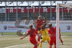 2. Frauen-Bundesliga Süd - Saison 2020/2021 - FC Ingolstadt 04 - FC Würzburger Kickers - Zenger Nadine mit einer Kopfball Abwehr - Maier Franziska Torwart FCI - Foto: Meyer Jürgen