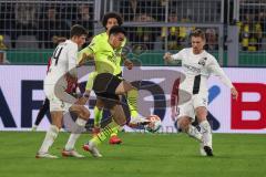 DFB Pokal; Borussia Dortmund - FC Ingolstadt 04; Merlin Röhl (34, FCI) Reinier (20 BVB) Denis Linsmayer (23, FCI) Witsel Axel (28 BVB)