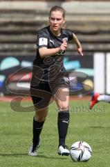 2. Frauen-Bundesliga - Saison 2021/2022 - FC Ingolstadt 04 - SV Henstedt-Ulzburg - Scharly Jana (#20 FCI) - Foto: Meyer Jürgen