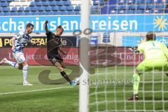 3. Liga - MSV Duisburg - FC Ingolstadt 04 - Tor Jubel Filip Bilbija (35, FCI) Joshua Bitter (23 MSV) Torwart Leo Weinkauf (1 MSV)