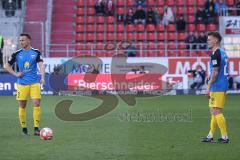 2.BL; FC Ingolstadt 04 - FC Schalke 04; Freistoß, Florian Pick (26 FCI) Dominik Franke (3 FCI)