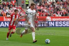 3. Liga - Saison 2023/24 - Rot-Weiss Essen - FC Ingolstadt 04 -  - Sebastian Gronning (Nr.11 - FCI) - XXXXX - Foto: Meyer Jürgen