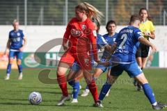 2. Fußball-Liga - Frauen - Saison 2022/2023 - FC Ingolstadt 04 - SC Sand - Ebert Lisa (Nr.10 - FC Ingolstadt 04 ) - Walaschewski Fabienne blau SC Sand - Foto: Meyer Jürgen