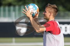 2.BL; FC Ingolstadt 04 - Neuer Cheftrainer Andre Schubert mit Co-Trainer Asif Saric im ersten Training, Spaß im Training, Filip Bilbija (35, FCI)