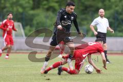Kreisliga - Saison 2025/26- TSV Ingolstadt Nord - Türk SV Ingolstadt - Ersin Ucar schwarz Ing Nord - Onur Keskin rot Türkisch - Foto: Meyer Jürgen