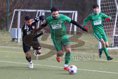 Freundschaftsspiel - Türk SV Ingolstadt - SV Manching - Saison 2023/23 - Abdel Abou-Khalil grün Manching - Melih Soysal schwarz Türk SV - Foto: Meyer Jürgen