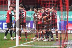 3. Liga; FC Ingolstadt 04 - FC Viktoria Köln; SchanzenGeber-Spieltag, Tor Jubel Treffer 2:0 Benjamin Kanuric (8, FCI) Gustav Christensen (24, FCI) Tim Heike (9, FCI) Max Besuschkow (17, FCI) Pascal Testroet (37, FCI) Simon Lorenz (32, FCI) Elias Decker (3