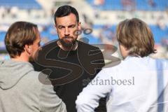 2.BL; Karlsruher SC - FC Ingolstadt 04; Gespräch Sportmanager Malte Metzelder (FCI) Geschäftsführers Dietmar Beiersdorfer (FCI Sport Kommunikation) Cheftrainer Rüdiger Rehm (FCI)