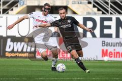 3. Liga; SC Verl - FC Ingolstadt 04; Zweikampf Kampf um den Ball David Kopacz (29, FCI) Paetow Torge (16 Verl)