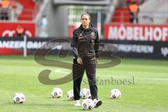 3. Liga; FC Ingolstadt 04 - 1. FC Schweinfurt 05; Cheftrainerin Sabrina Wittmann (FCI)