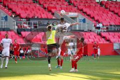 Toto Pokal - Saison 2022/2023 - FC Ingolstadt 04 - Türkspor Augsburg -  Batuhan Tepe (Nr.33 - Türkspor Augsburg) - Arian Llugiqi (Nr.25 - FCI) - Foto: Meyer Jürgen