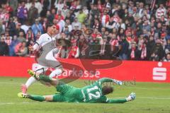 3. Liga; Energie Cottbus - FC Ingolstadt 04; Pascal Testroet (37, FCI) Vorlage für Deniz Zeitler (38, FCI) Tor 1:4 Torwart Bethke Elias (12 EC)