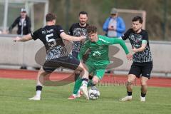Bezirksliga - Saison 2024/25- FC Fatih - VFB Eichstätt II  - Erdogan Nasufaj schwarz Fatih re - Paul Massari grün Eichstätt - Foto: Meyer Jürgen - Dardan Berisha schwarz Fatih