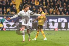 3. Liga; Dynamo Dresden - FC Ingolstadt 04; Tor Jubel Treffer Tim Heike (9, FCI)