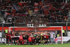 3.Liga - Saison 2022/2023 - FC Ingolstadt 04 -  MSV Duisburg - die Spieler bedanken sich bei den Fans - jubel - Foto: Meyer Jürgen